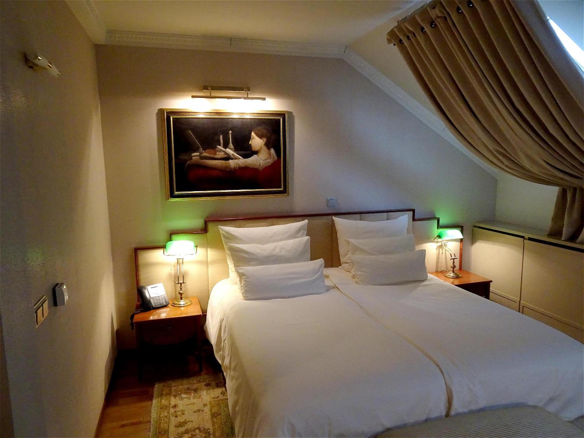 Hotel Mitra, Story Hotels Ptuj Bagian luar foto