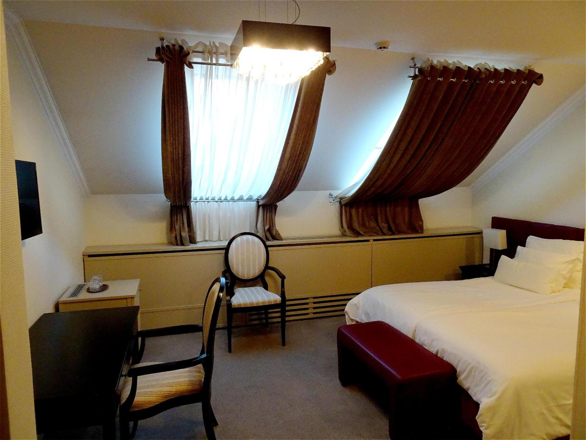 Hotel Mitra, Story Hotels Ptuj Bagian luar foto