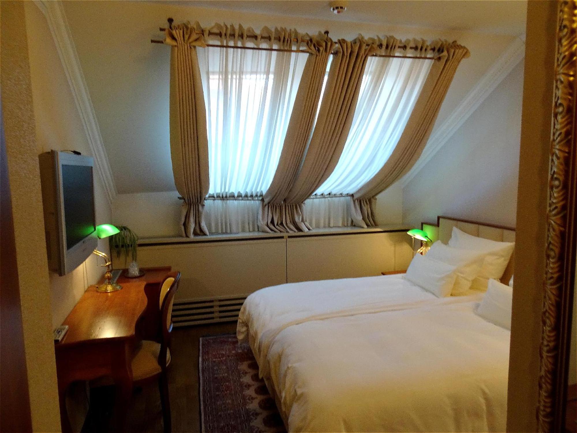 Hotel Mitra, Story Hotels Ptuj Bagian luar foto